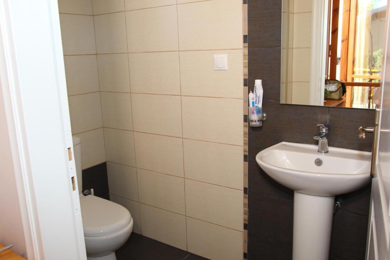 Valedina Rooms Nikiana Buitenkant foto