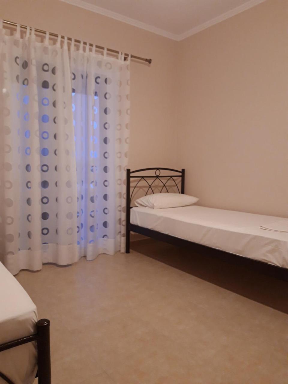 Valedina Rooms Nikiana Buitenkant foto